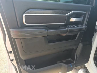 2024 Ram 2500 Big Horn Crew Cab Medium Bed - miniatura 9