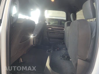 2024 Ram 2500 Big Horn Crew Cab Medium Bed - miniatura 13