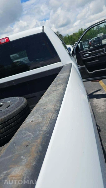 2024 Ram 2500 Big Horn Crew Cab Medium Bed - miniatura 25