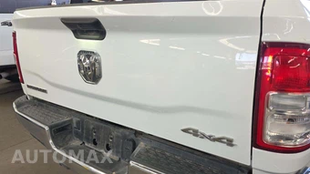 2024 Ram 2500 Big Horn Crew Cab Medium Bed - miniatura 25