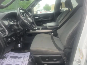 2024 Ram 2500 Big Horn Crew Cab Medium Bed - miniatura 7