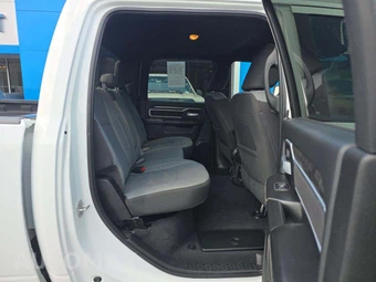 2024 Ram 2500 Big Horn Crew Cab Medium Bed - miniatura 16