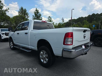 2024 Ram 2500 Big Horn Crew Cab Medium Bed - miniatura 2