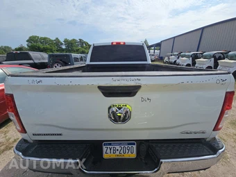 2024 Ram 2500 Big Horn Crew Cab Medium Bed - miniatura 5