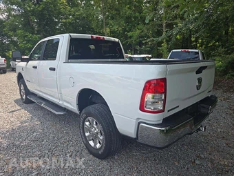 2024 Ram 2500 Big Horn Crew Cab Medium Bed - miniatura 2