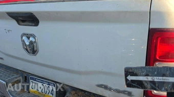 2024 Ram 2500 Big Horn Crew Cab Medium Bed - miniatura 28