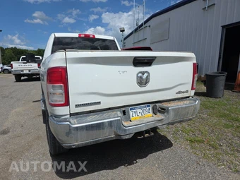 2024 Ram 2500 Big Horn Crew Cab Medium Bed - miniatura 5