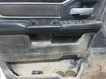 2024 Ram 2500 Big Horn Crew Cab Medium Bed - miniatura 9