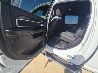 2024 Ram 2500 Big Horn Crew Cab Medium Bed - miniatura 13