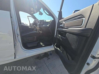 2024 Ram 2500 Big Horn Crew Cab Medium Bed - miniatura 18