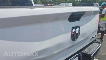 2024 Ram 2500 Big Horn Crew Cab Medium Bed - miniatura 25
