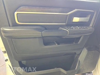 2024 Ram 2500 Big Horn Crew Cab Medium Bed - miniatura 7