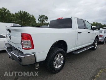 2024 Ram 2500 Big Horn Crew Cab Medium Bed - miniatura 4