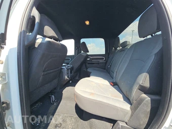 2024 Ram 2500 Big Horn Crew Cab Medium Bed - miniatura 13