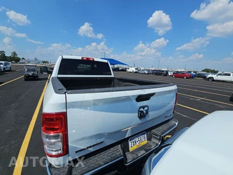 2024 Ram 2500 Big Horn Crew Cab Medium Bed - miniatura 5
