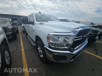 2024 Ram 2500 Big Horn Crew Cab Medium Bed - miniatura 3