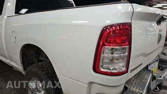 2024 Ram 2500 Big Horn Crew Cab Medium Bed - miniatura 33