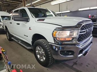 2024 Ram 2500 Big Horn Crew Cab Medium Bed - miniatura 3