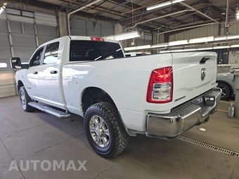 2024 Ram 2500 Big Horn Crew Cab Medium Bed - miniatura 6