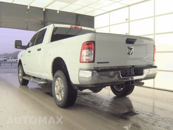 2024 Ram 2500 Big Horn Crew Cab Medium Bed - miniatura 6