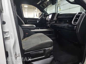 2024 Ram 2500 Big Horn Crew Cab Medium Bed - miniatura 8