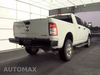 2024 Ram 2500 Big Horn Crew Cab Medium Bed - miniatura 4