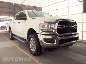 2024 Ram 2500 Big Horn Crew Cab Medium Bed - miniatura 3