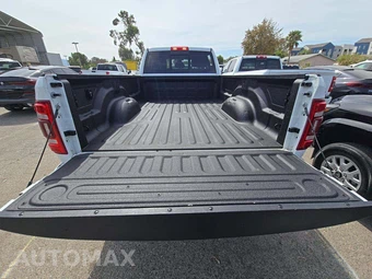 2024 Ram 2500 Laramie Crew Cab Long Bed - miniatura 14