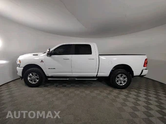 2024 Ram 2500 Laramie Crew Cab Medium Bed - miniatura 8