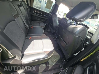 2024 Ram 2500 Laramie Crew Cab Medium Bed - miniatura 16