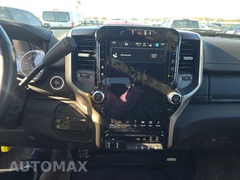 2024 Ram 2500 Laramie Crew Cab Medium Bed - miniatura 11