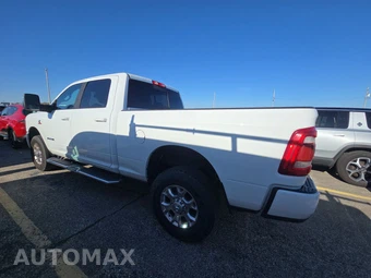 2024 Ram 2500 Laramie Crew Cab Medium Bed - miniatura 6