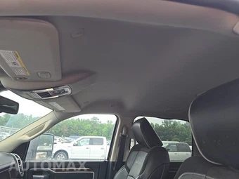 2024 Ram 2500 Laramie Crew Cab Medium Bed - miniatura 18