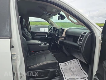 2024 Ram 2500 Laramie Crew Cab Medium Bed - miniatura 8