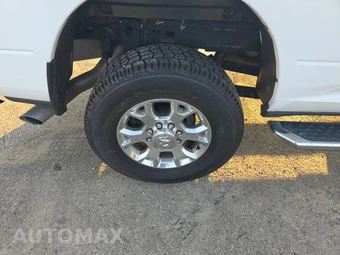 2024 Ram 2500 Laramie Crew Cab Medium Bed – miniatura 10