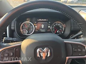 2024 Ram 2500 Laramie Crew Cab Medium Bed – miniatura 26