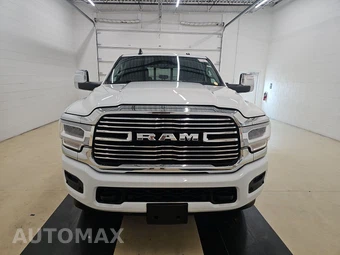 2024 Ram 2500 Laramie Crew Cab Medium Bed - miniatura 2