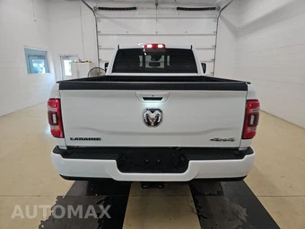 2024 Ram 2500 Laramie Crew Cab Medium Bed - miniatura 5