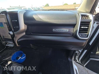 2024 Ram 2500 Laramie Crew Cab Medium Bed - miniatura 19