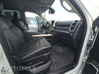 2024 Ram 2500 Laramie Crew Cab Medium Bed – miniatura 18