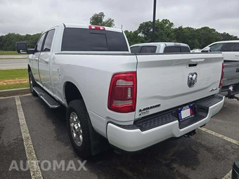 2024 Ram 2500 Laramie Crew Cab Medium Bed – miniatura 2