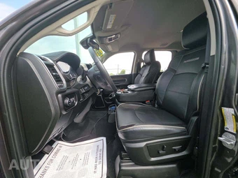 2024 Ram 2500 Laramie Crew Cab Medium Bed - miniatura 6