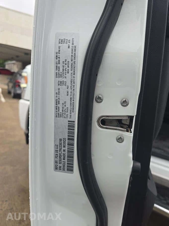 2024 Ram 2500 Laramie Crew Cab Medium Bed – miniatura 5