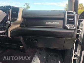 2024 Ram 2500 Laramie Crew Cab Medium Bed - miniatura 19