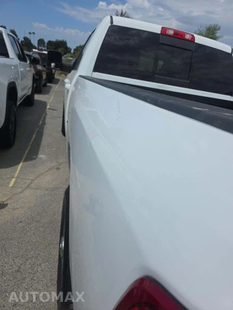 2024 Ram 2500 Laramie Crew Cab Medium Bed - miniatura 24