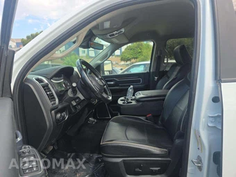2024 Ram 2500 Laramie Crew Cab Medium Bed - miniatura 6