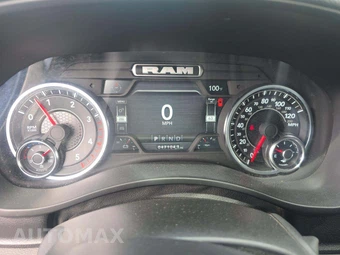 2024 Ram 2500 Laramie Crew Cab Medium Bed - miniatura 9