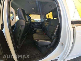 2024 Ram 2500 Laramie Crew Cab Medium Bed – miniatura 13