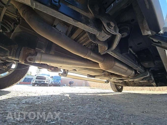 2024 Ram 2500 Laramie Crew Cab Medium Bed - miniatura 17