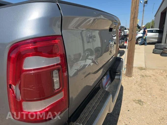 2024 Ram 2500 Laramie Crew Cab Medium Bed - miniatura 22
